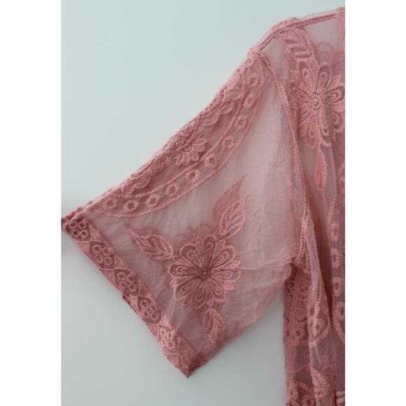Time and Tru Womens Lace Coverup Pink Size S-M NWT - Picture 4 of 5